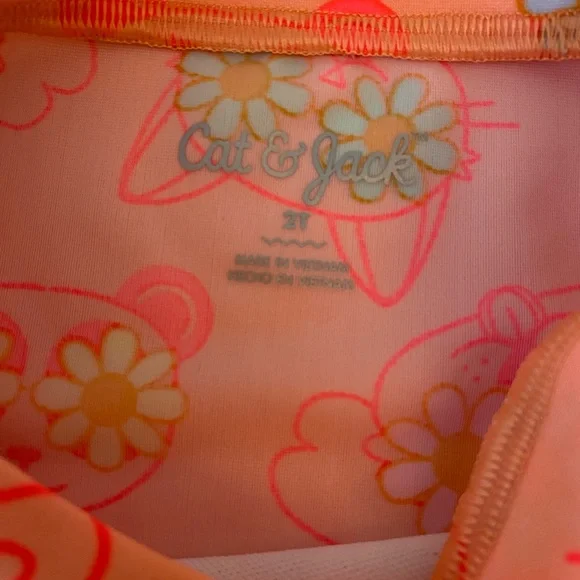 Cat & Jack Rashguard - Picture 4 of 9